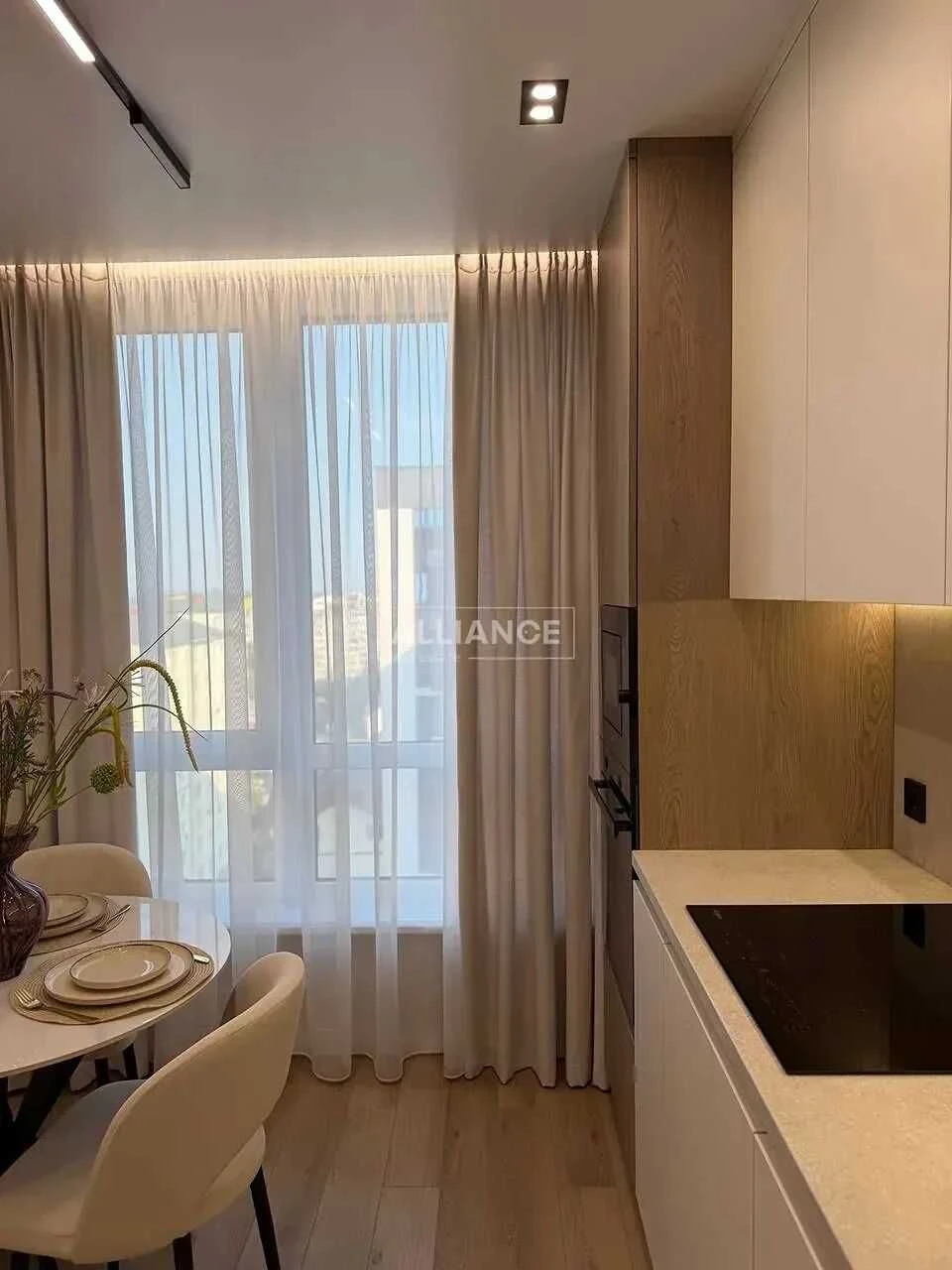Exclusive sale: modern apartment with furniture and appliances