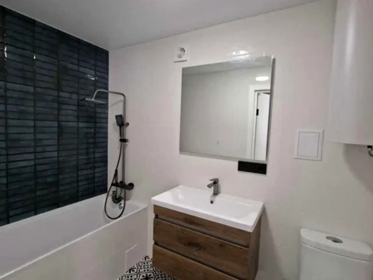 Продаж квартири 1-кімн. 38 м² 7/9 пов.