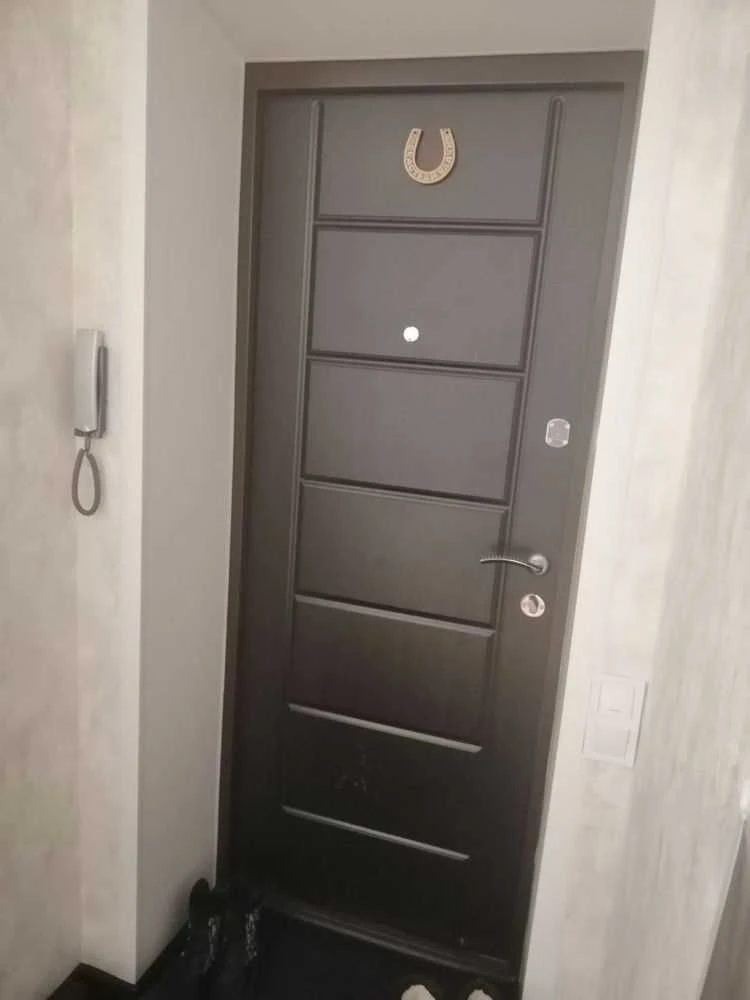 3-room apartment at Furmanova 60 sq m brick house with renovation