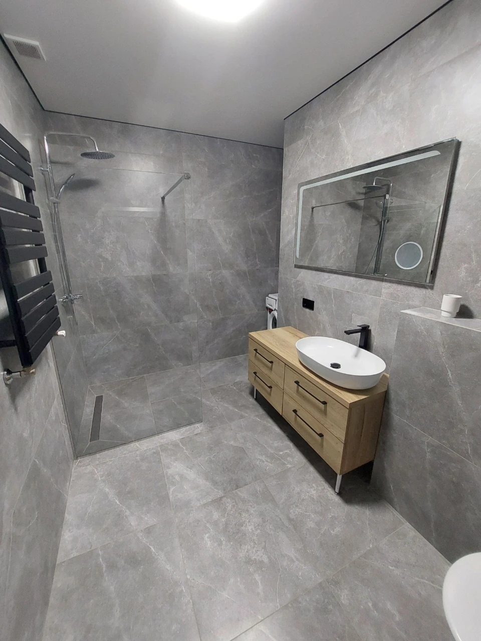 Sale of a 2-room apartment in the Dolomite residential complex