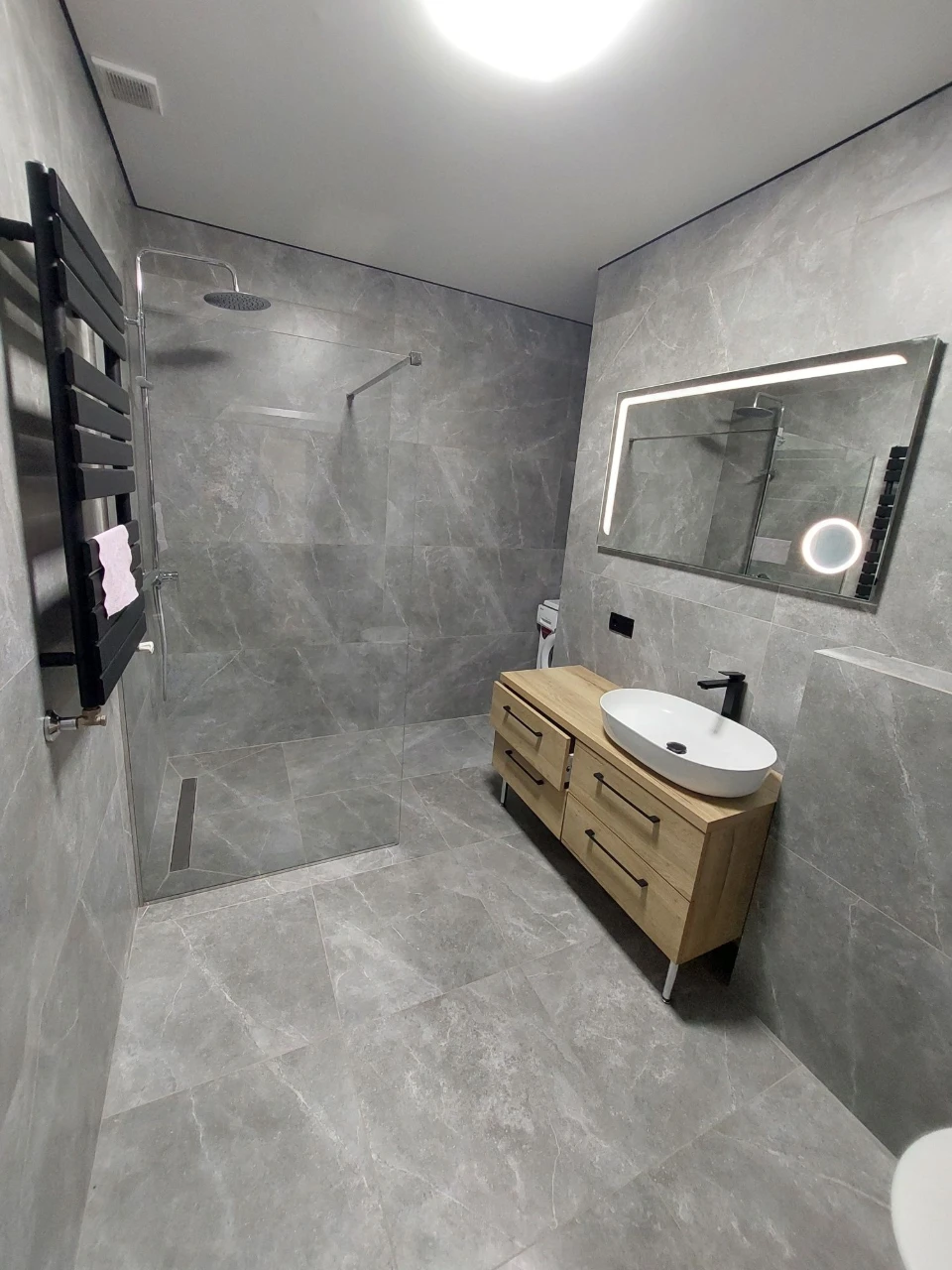Sale of a 2-room apartment in the Dolomite residential complex