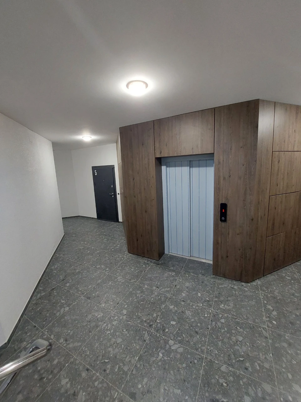 Sale of a 2-room apartment in the Dolomite residential complex