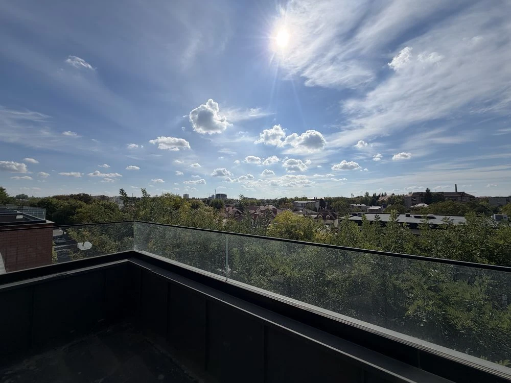 Sale of 1.5-room apartment 47.7 sq.m. Residence Senk, Sobranetska St. 106