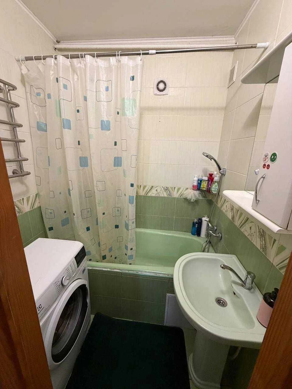 Квартира 2-го этажа, 54 м², с качественным евроремонтом, в районе Выставки, Хмельницкий