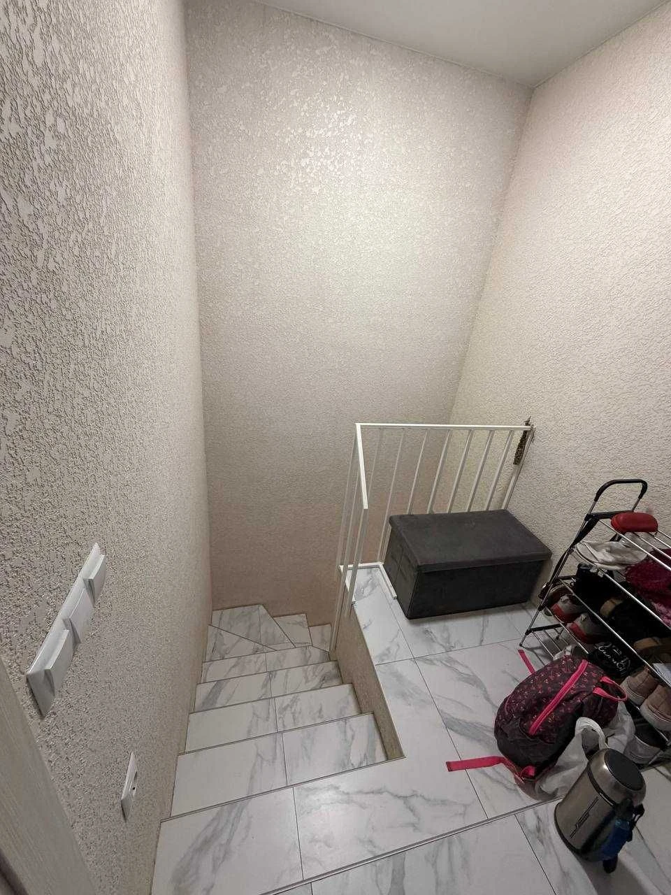 46873 Sale of a view 2-room apartment 70 sq m with renovation and a view