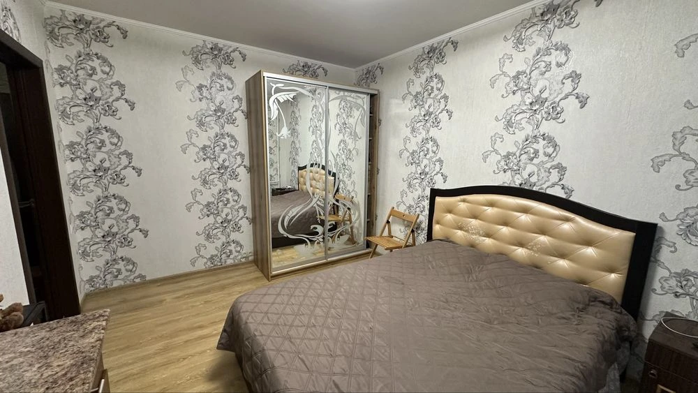 3-room 71 m² | Malikova | Polish Boulevard | High 1
