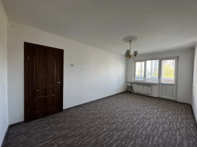 Sale of one-room apartment near new building