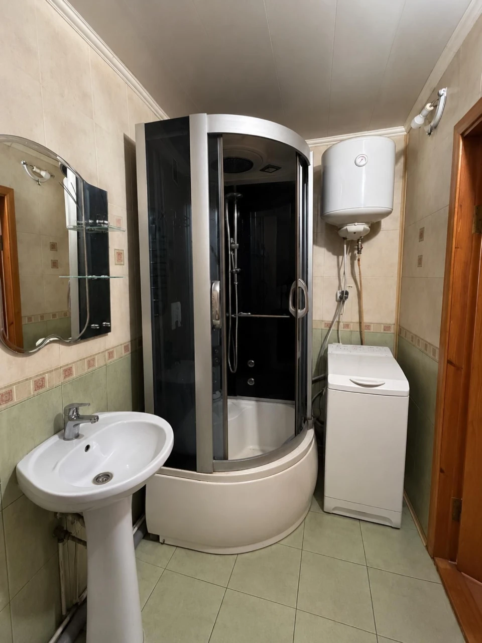 One-room apartment, good layout.