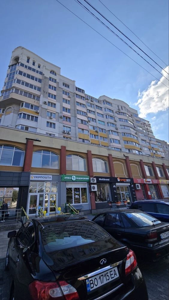 Продаж двокімнатної квартири в самому центрі міста! Газ, 85