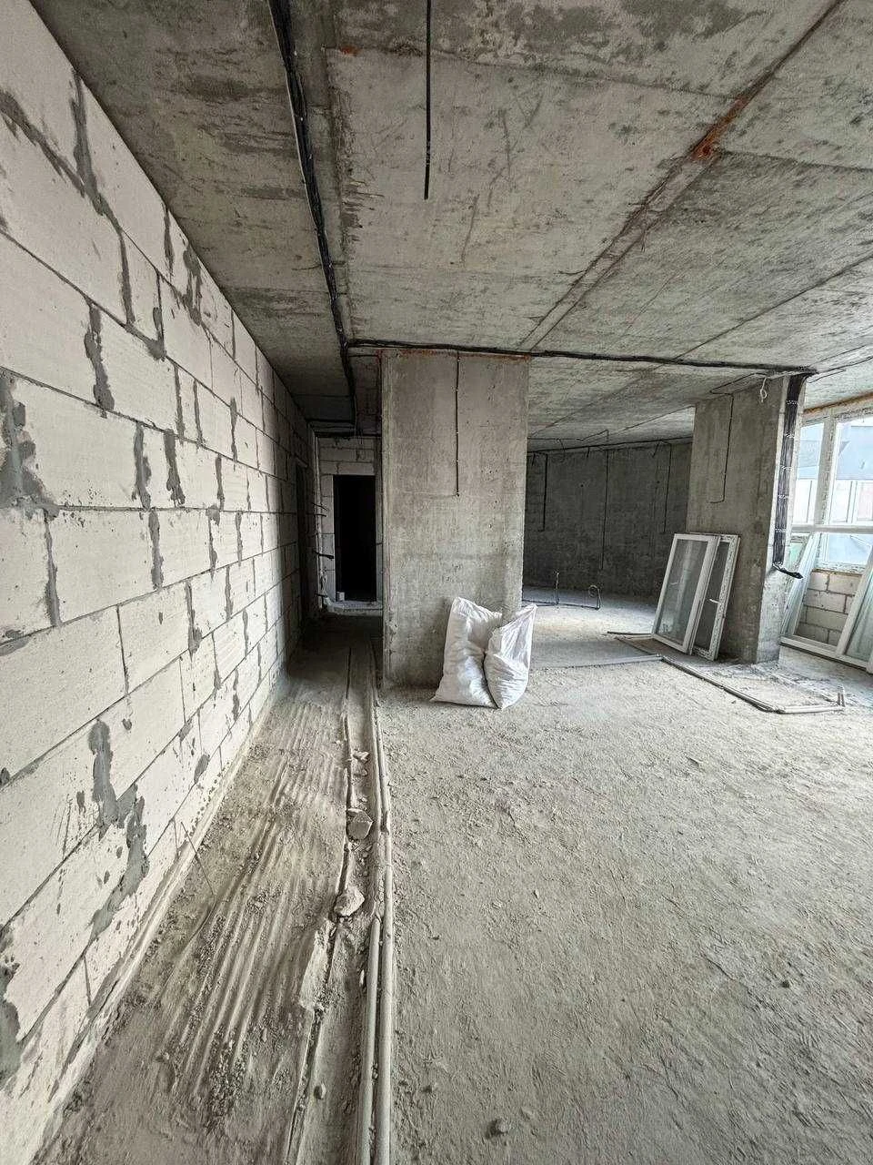Продаж 3 кім. кв. | 135 м² | вул. Грушевського 110, з дизайн