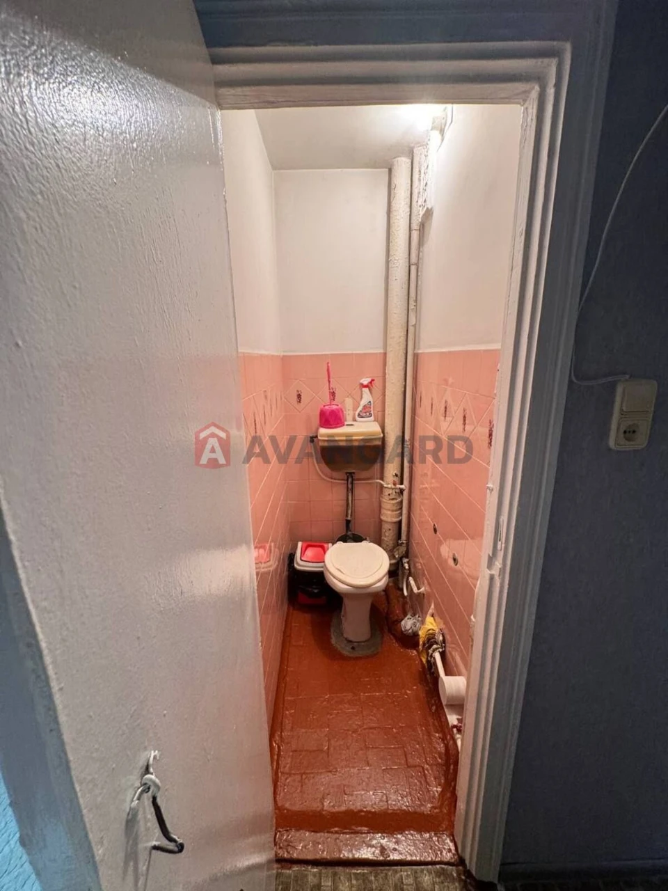 Three-room apartment at Sagaydnichy 175/2, WORKING ACCORDING TO STATE REGULATIONS