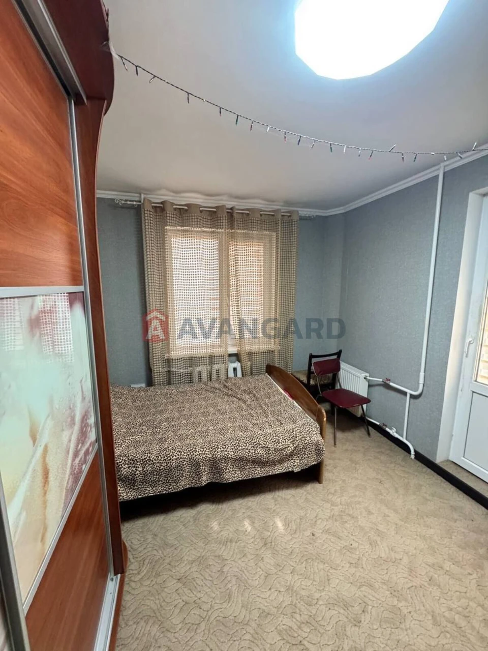 Three-room apartment at Sagaydnichy 175/2, WORKING ACCORDING TO STATE REGULATIONS