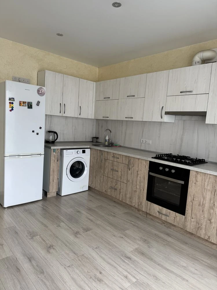 Продажа 2-комнатной квартиры в Щасливом