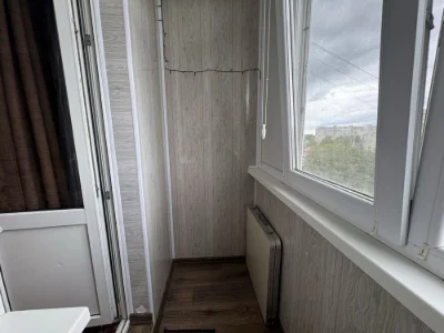 Продам квартиру с двумя комнатами на улице Олени Телиги