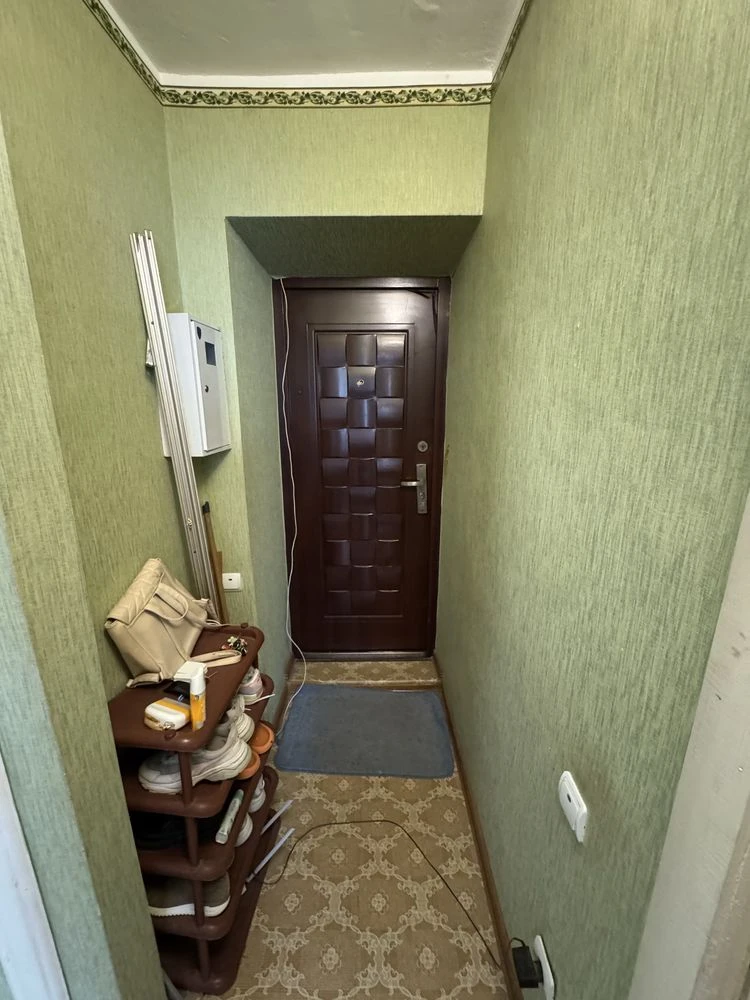 Продается 1кк ул Металлургов