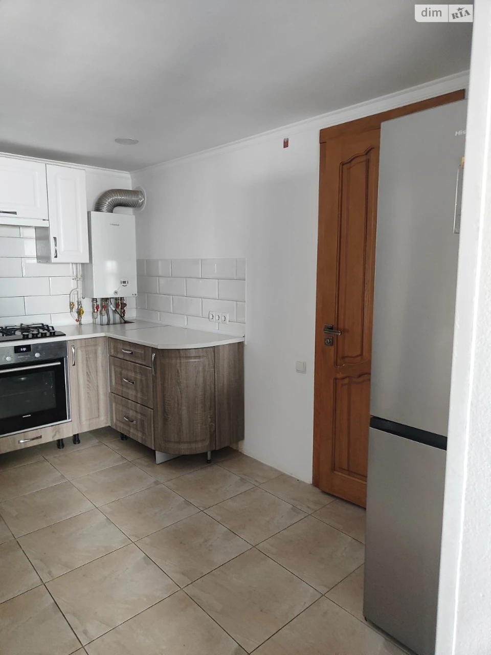 Long-Term Rent House Central