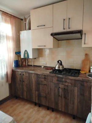 For sale 2-room apartment, Khimmistetcha, with independent heating