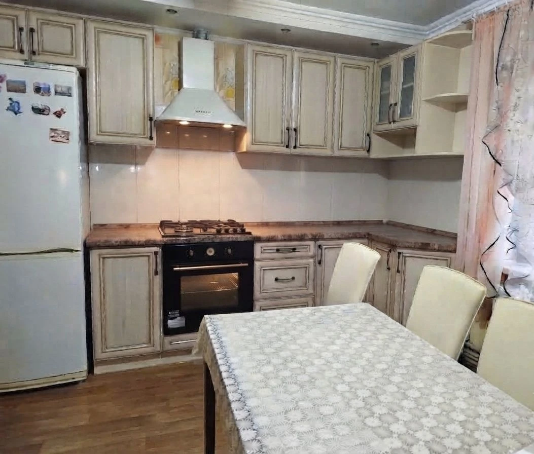 Sale of a house in the Bas district