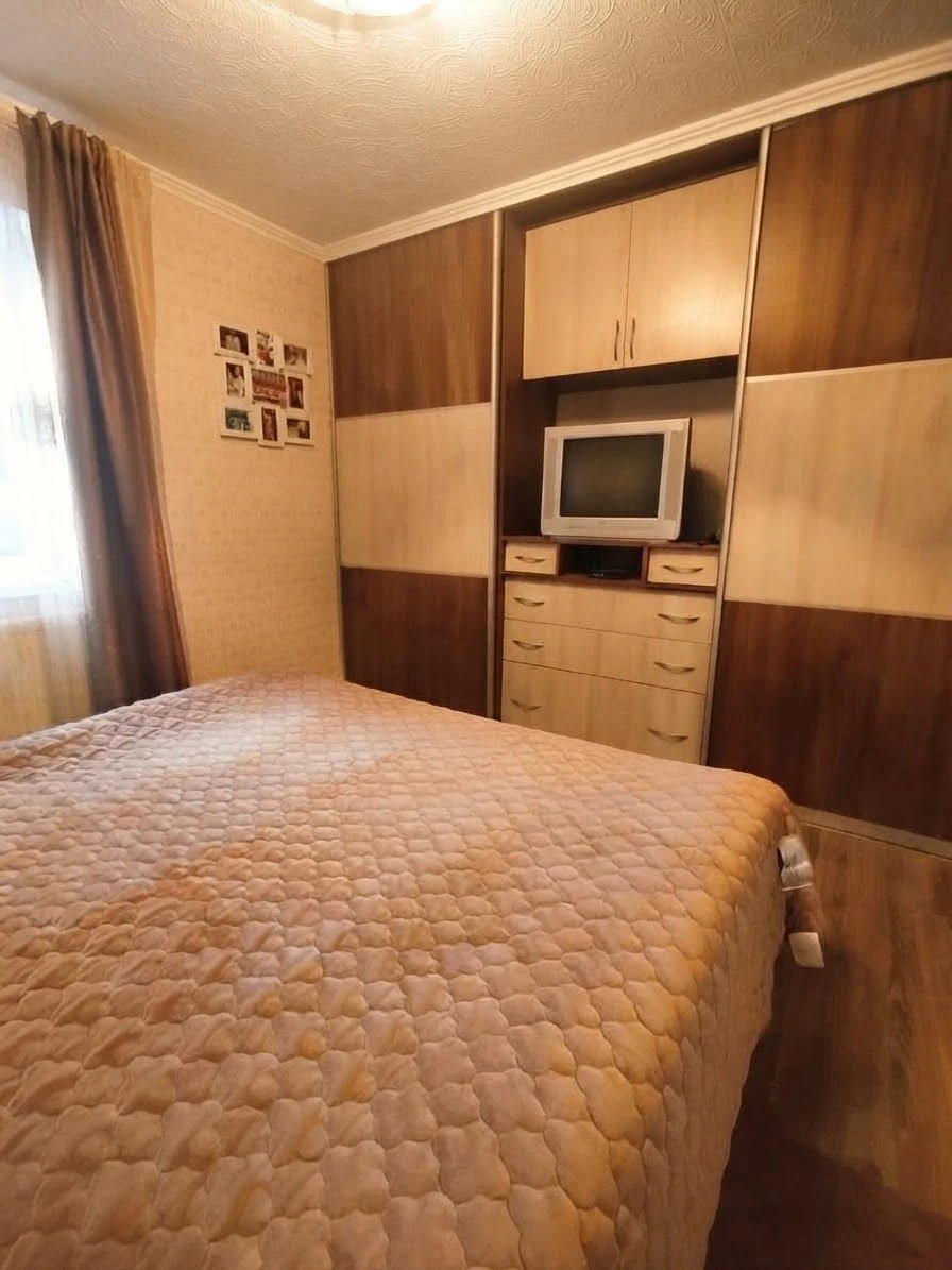 Sale of a house in the Bas district