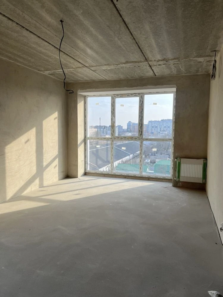 Sale of 1-room apartment in a completed new building