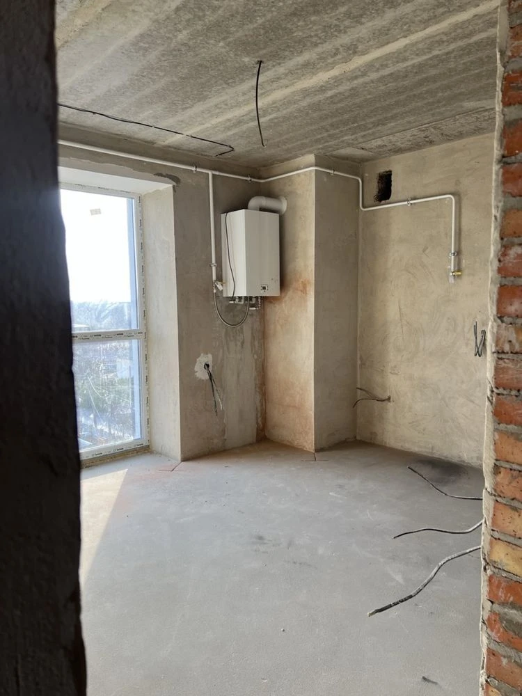 Sale of 1-room apartment in a completed new building