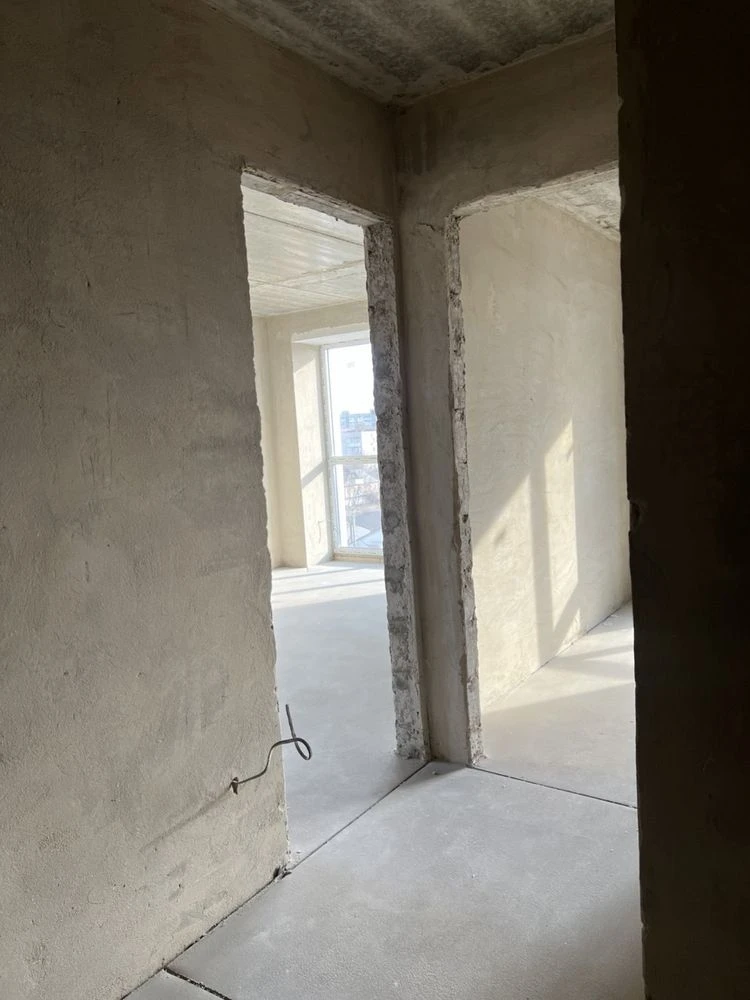 Sale of 1-room apartment in a completed new building