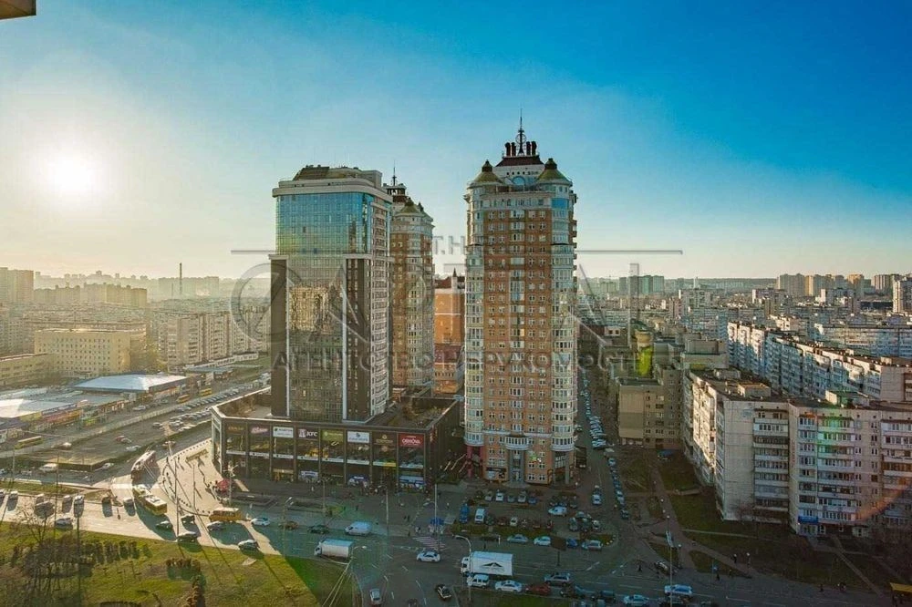 For sale / Apartment / 109 m2 / Obolon Residences residential complex / Obolon