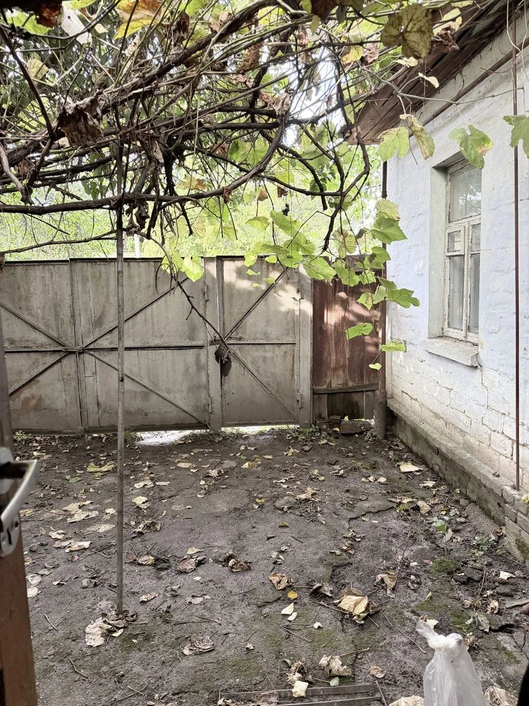 Продам частину будинку 48 м² на Небаби — 7 соток, гараж, пог