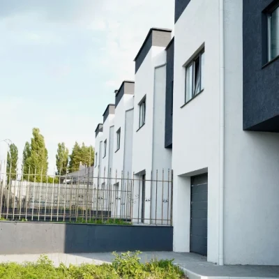 Sale of townhouses at the beginning of LisoParkova