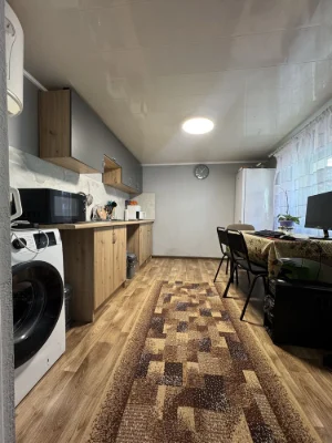 Продаж пів будинку  район Кущівка червона лінія  м.Кропивнць