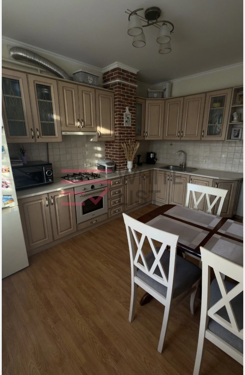 Продажа 3-комнатной квартиры 80 кв.м., ул. Алмазова