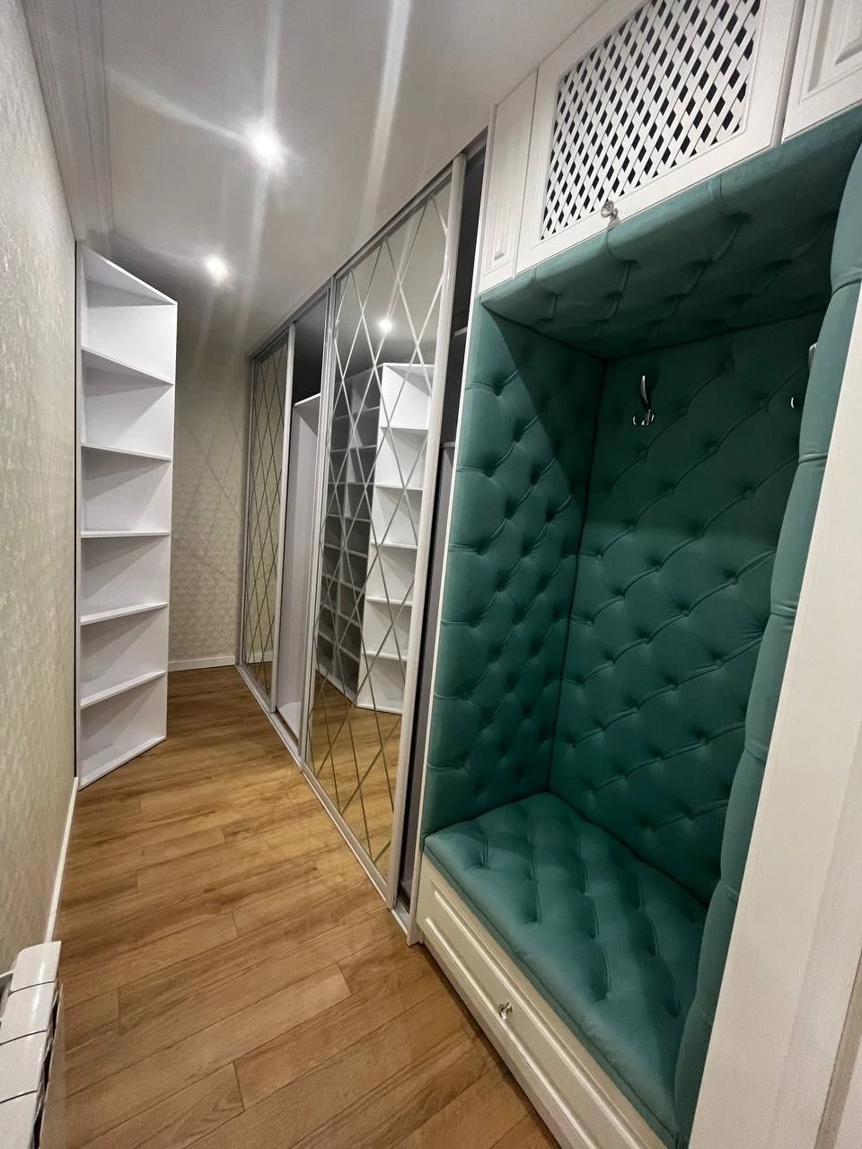 For Sale 3-room new building Enthusiasts Main