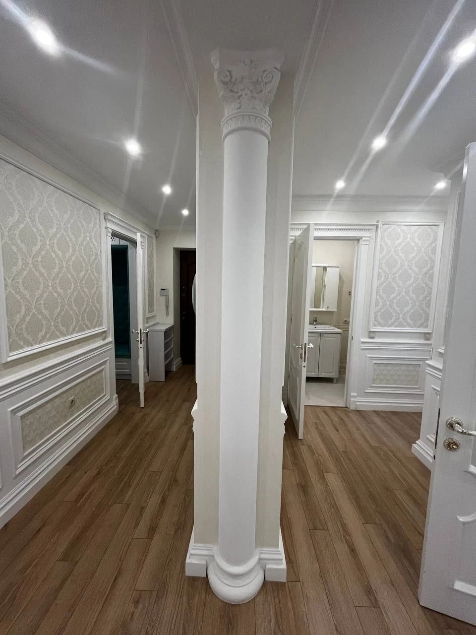For Sale 3-room new building Enthusiasts Main