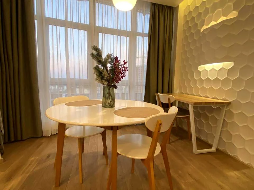 Apartment. Kyiv, Glybchyska Street