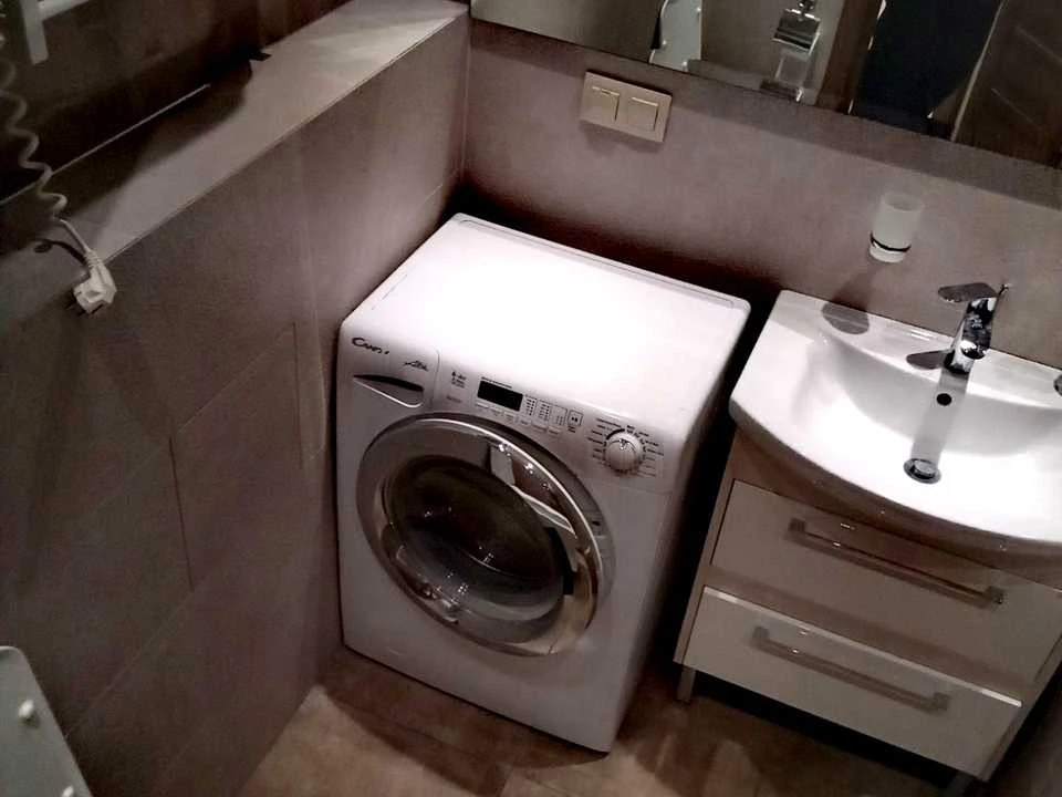 Квартира. Київ, Соборності просп.