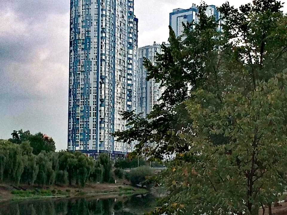 Квартира. Київ, Соборності просп.