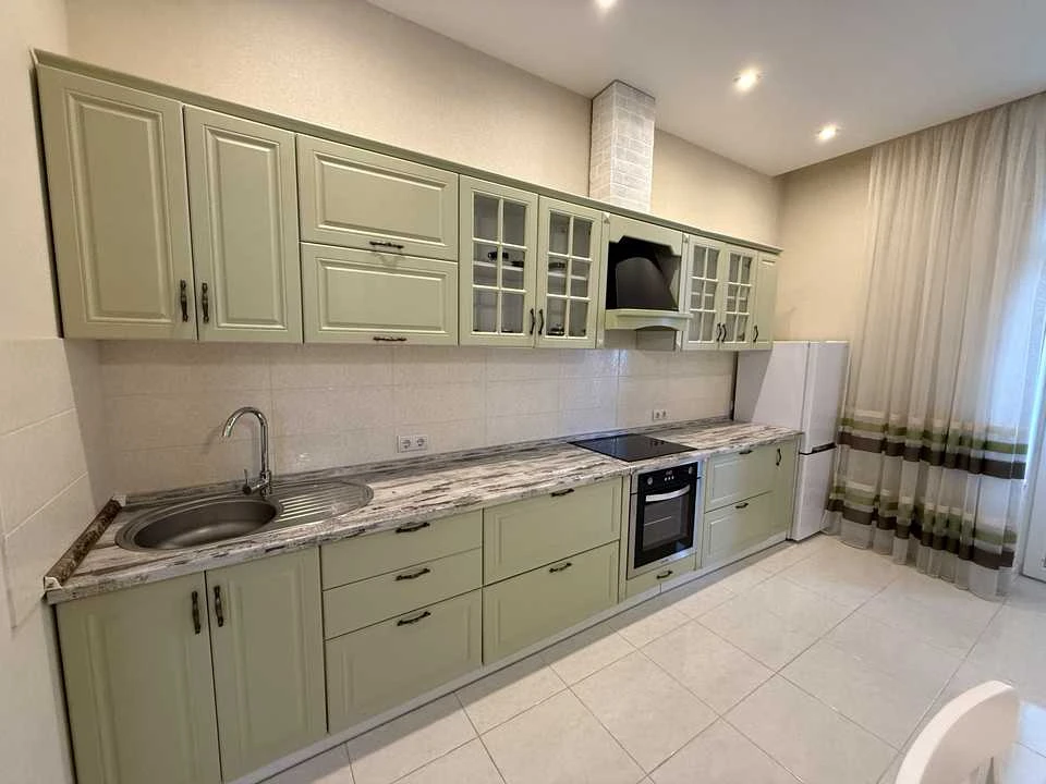 Apartment. Kyiv, Mykhoyl Mykhnovs'kyy boulevard.