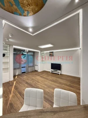Здам багатокімнатну квартиру (105 м²) у Києві, Печерський ра