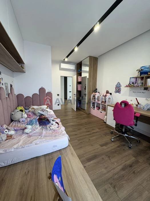 Продам ВАУ квартиру 3к в ЖК Панорама