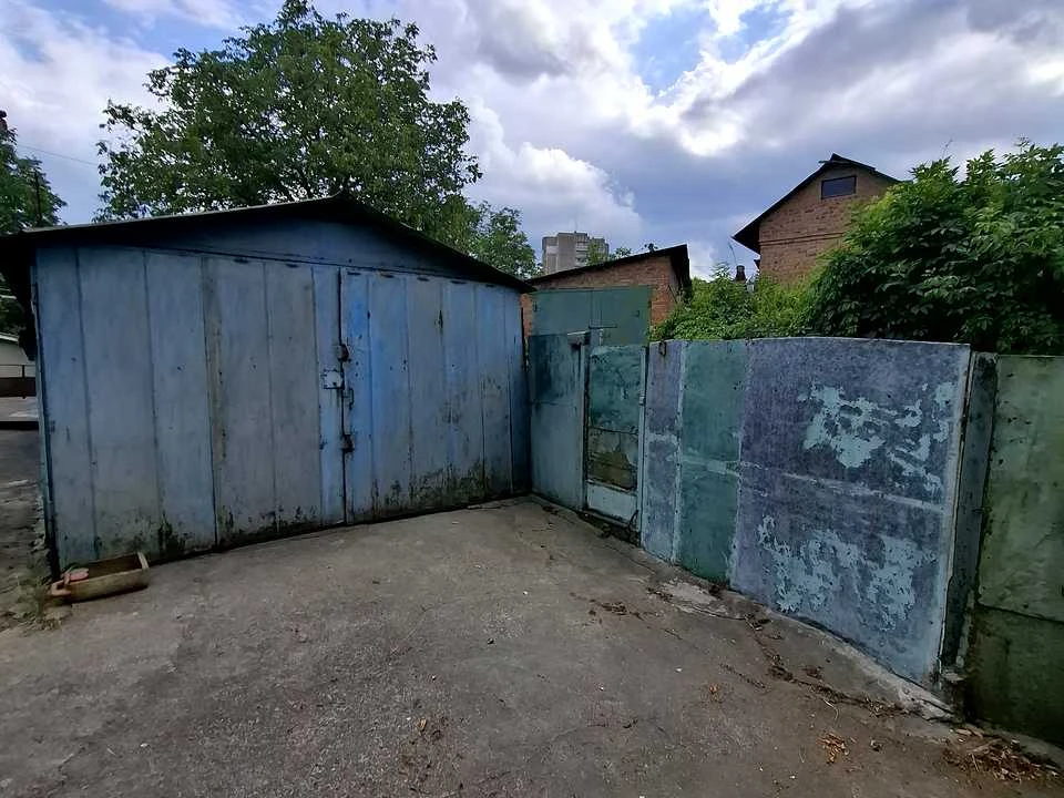 Будинок. Вінниця, Крутий узвіз