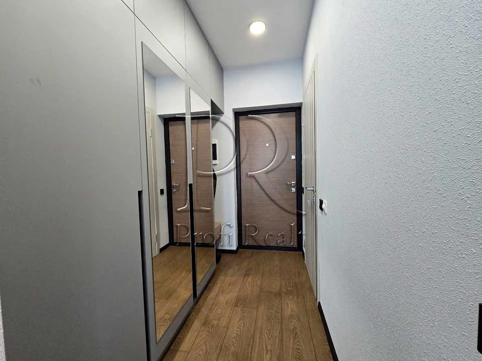 Apartment. Kyiv, Salutna St.