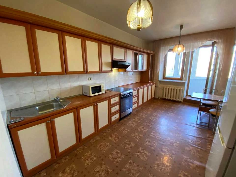 Квартира. Київ, Володимира Івасюка просп.