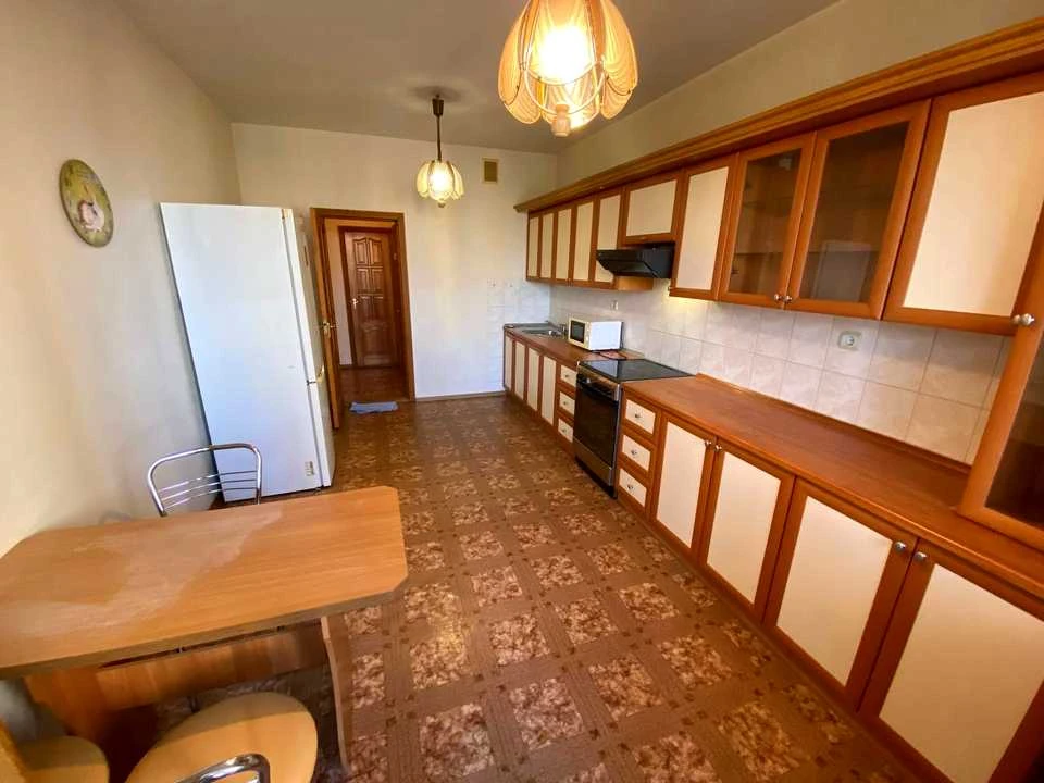 Квартира. Київ, Володимира Івасюка просп.
