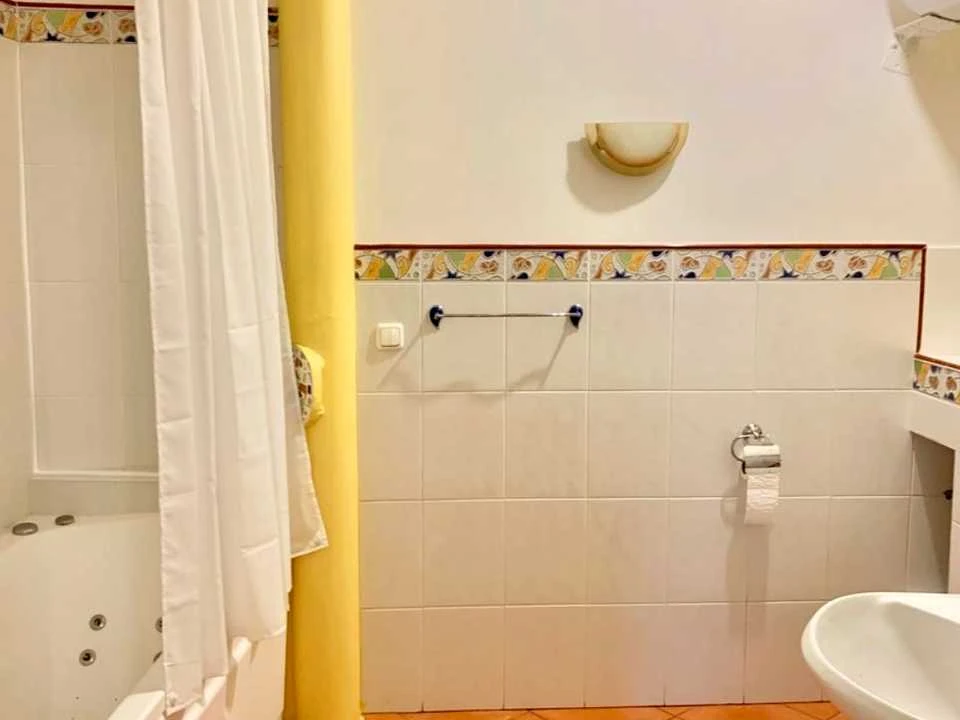 Квартира. Київ, Заньковецької вул.
