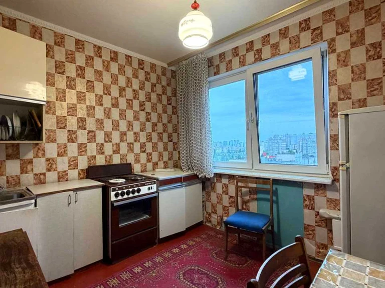 Квартира. Харьковское шоссе, Киев