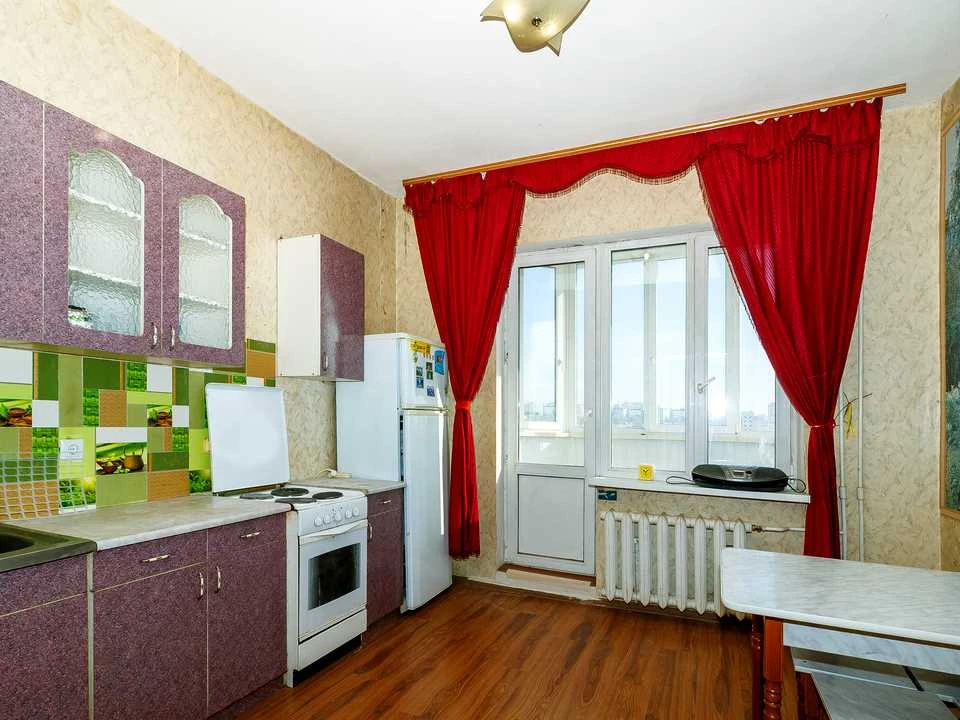Apartment. Kyiv, Vulytsia Knyzhii Zatony