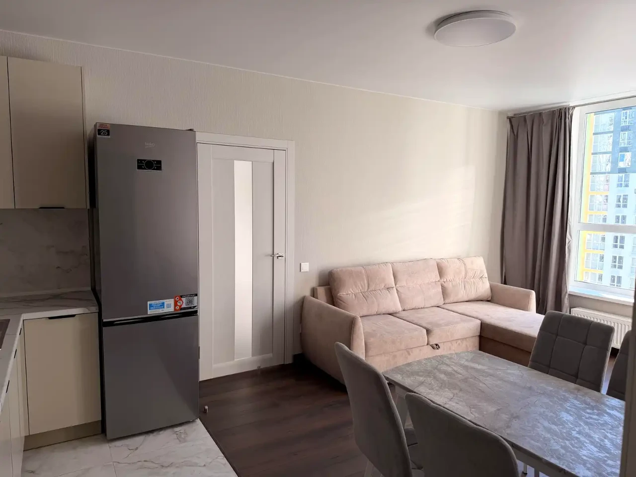 Сдается квартира 2-комн. 62 м² 15/24 этаж