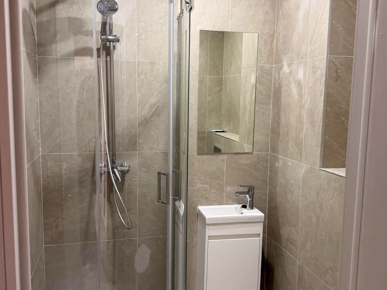 Сдается квартира 2-комн. 62 м² 15/24 этаж