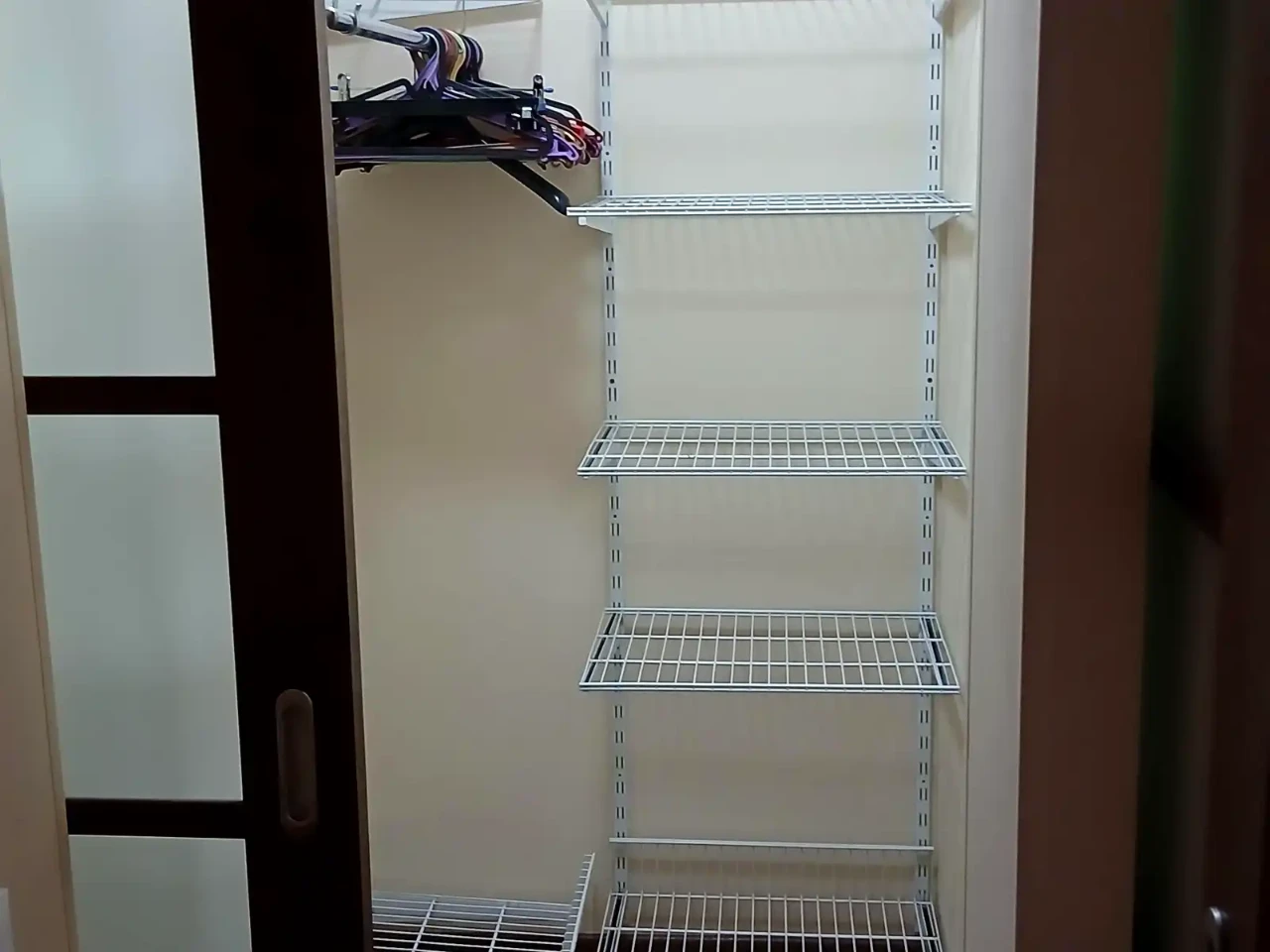Rent 1-room apartment 47 m² 3/25 floor