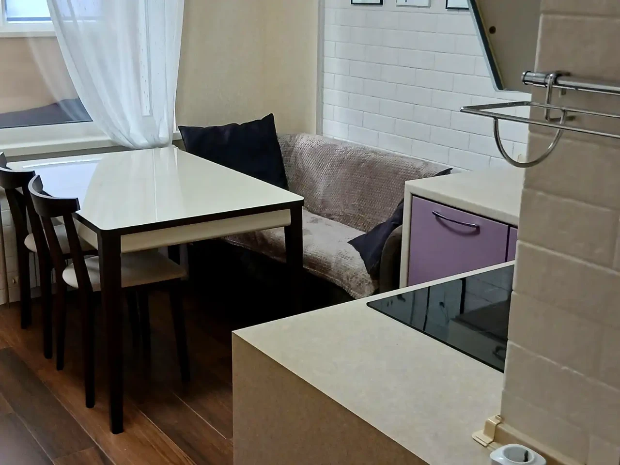 Rent 1-room apartment 47 m² 3/25 floor